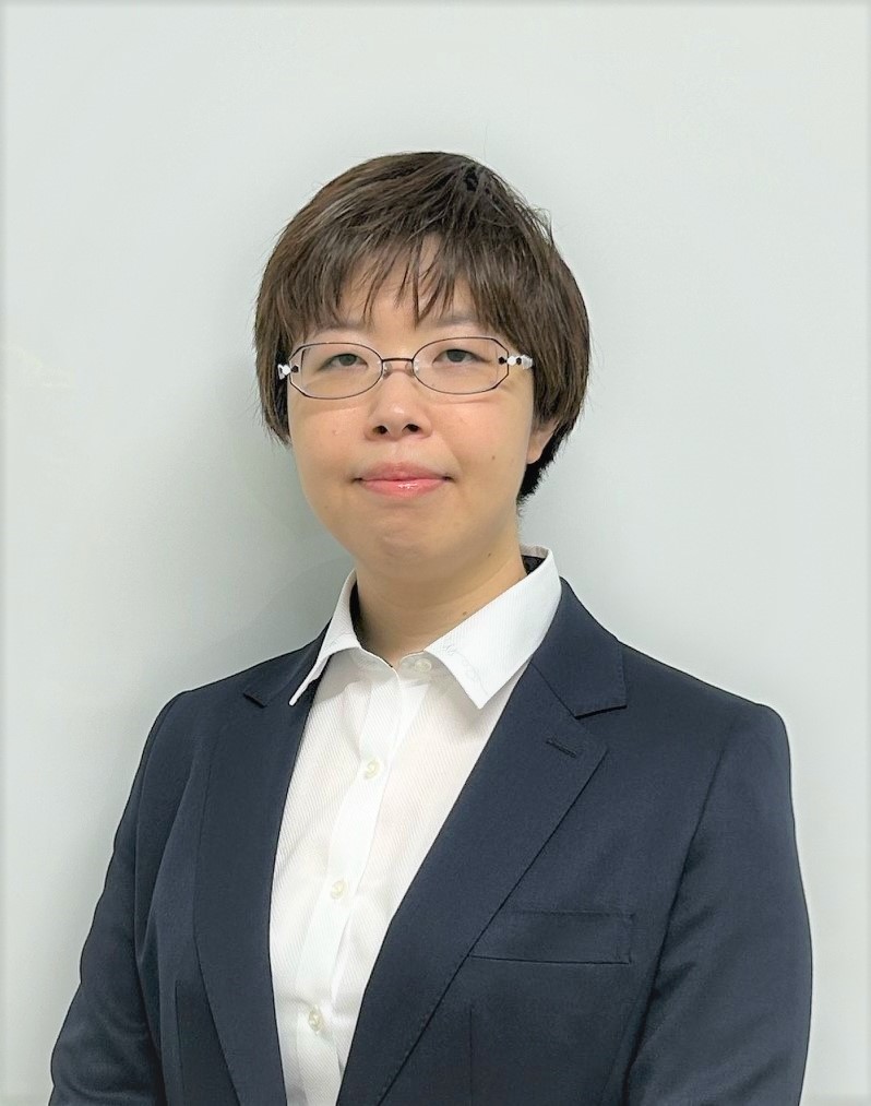 山根加奈未 講師